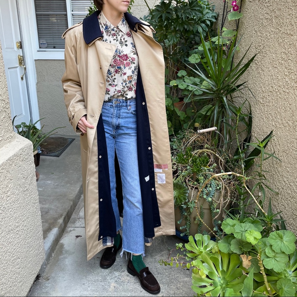 New vintage tan/navy blue Worthington tranche coat